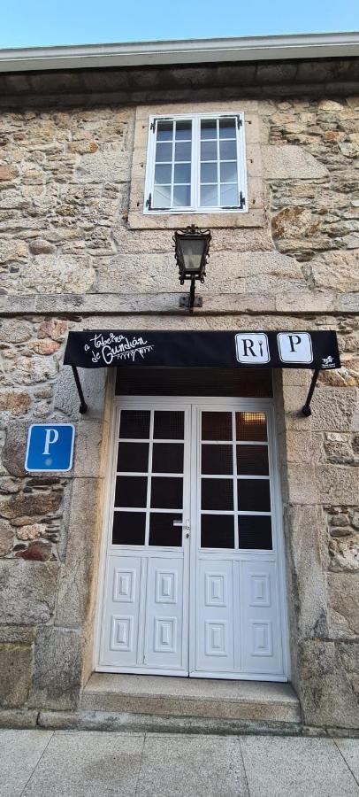 A Taberna De Gundian Hotel Vedra Buitenkant foto