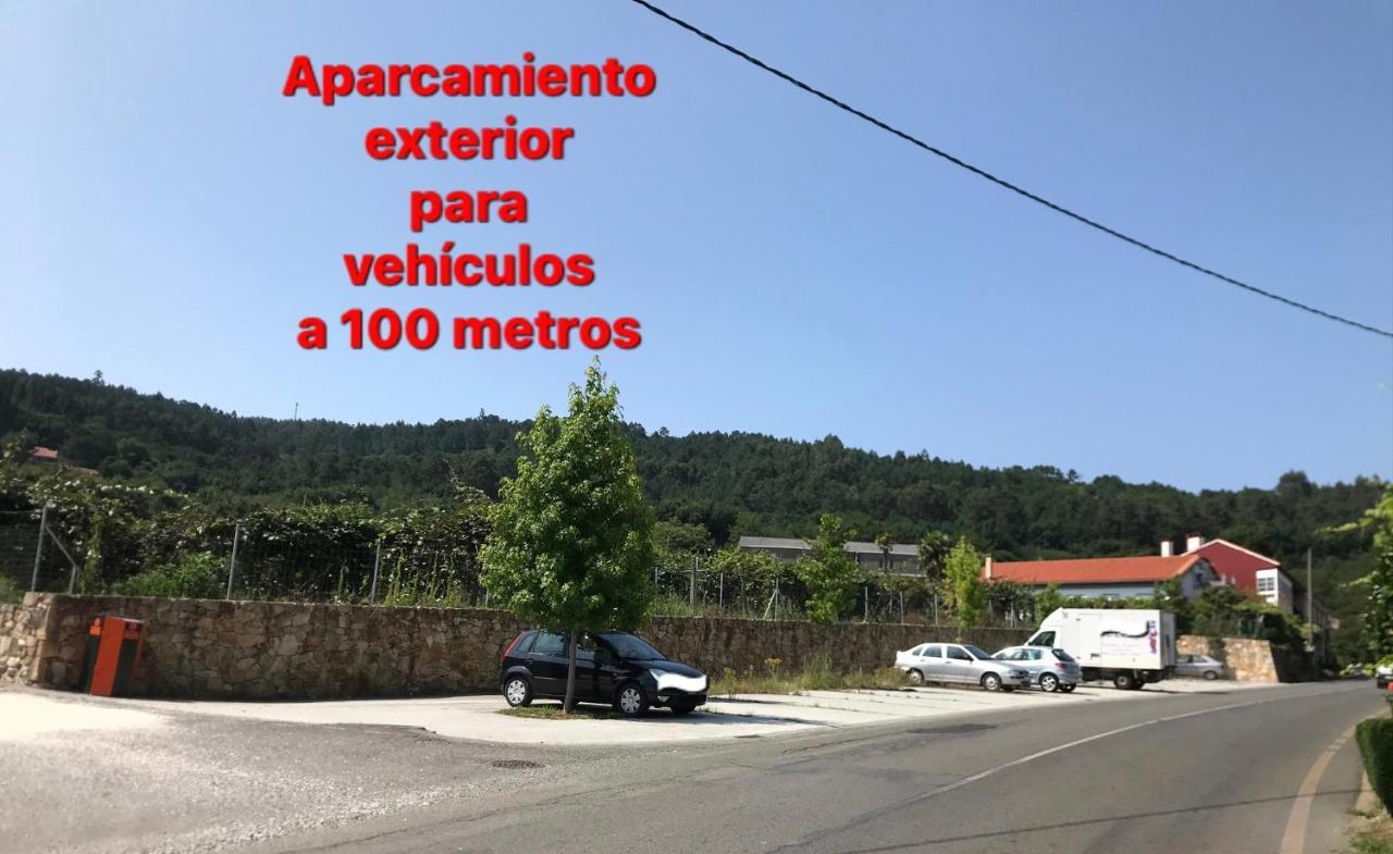 A Taberna De Gundian Hotel Vedra Buitenkant foto
